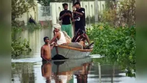 This was the second time this season that Ganga had crossed the warning mark after its water