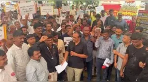 Renu Karthik, a resident of Chromepet, who took part in the protest, said the contractors kept
