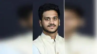 For the teachers’ constituency, BJP has chosen Kaustubh Gavde, great-grandson of Bapuji