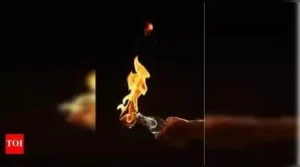 Chennai: Two men were arrested for hurling a petrol bomb at a house in Keezh Ayanambakkam near