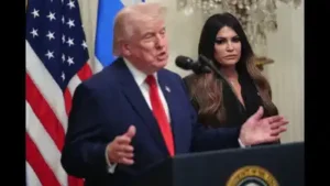 Kimberly Guilfoyle's lavish lifestyle in Greece, purported text messages charging money
