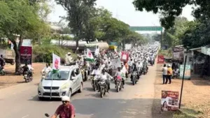 Raju Shetti's bike rally for sugarcane price