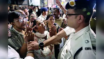 The tragedy also changed the mood of pandal-hoppers elsewhere in the city