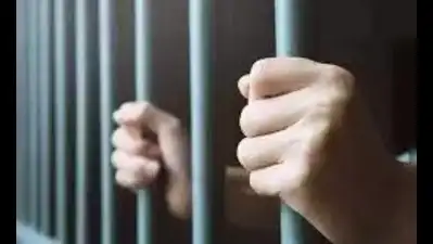 Chennai: A clash between two inmates at Puzhal central prison led to one prisoner being