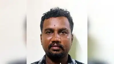 Two Sri Lankan nationals who paid 20 lakh Sri Lankan rupees as an advance to secure jobs