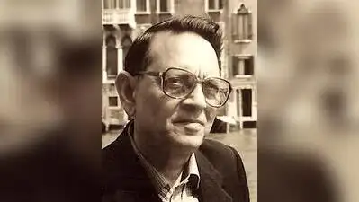 For Kunwar Narain, the journey from Hindi to various other languages has extended the life