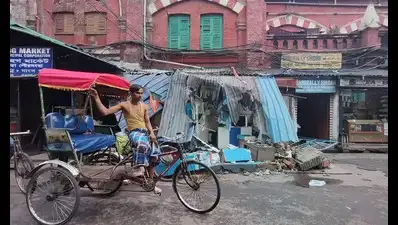 Kolkata: The dismantling of all three hawkers' union offices: The wider industry impact