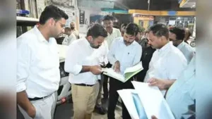 Tanwar, municipal commissioner Arpit Upadhyay and chief development officer Abhinav Jain