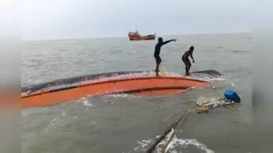 9 bodies found in capsized trawler, 6 fishermen still missing