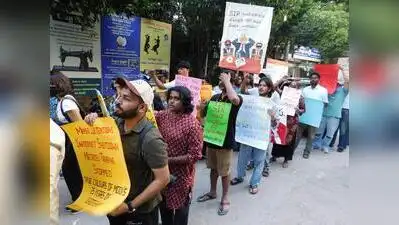 Protesters raised slogans such as “scrap SIR”, “arrest CEC Gyanesh Kumar”, “cancel all