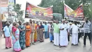 Villagers at Karuppayurani in Madurai District held a road blockade: The wider industry impact