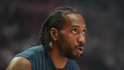 Kawhi Leonard has an estimated net worth of $160 million (per celebrity net worth)