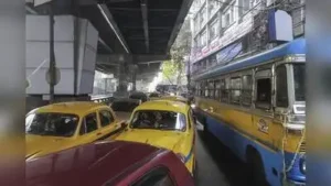 Kolkata: Traffic in Kolkata improved on Chaturthi evening after more than 6,000 traffic cops