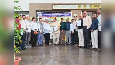 NU teachers protest for rollback of NEP 2020