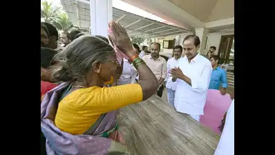 Speaking at the former chief minister's birthday celebrations at Telangana Bhavan on Tuesday