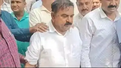 Nashik : Astrologer Ashok Kharat allegedly posed as a divine incarnation and promised “divine
