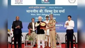 Nashik : Maharashtra governor Jishnu Dev Varma on Wednesday felicitated Nashik city police
