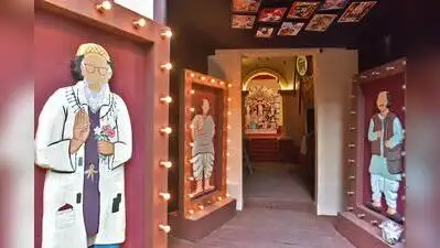 Jatayu theme at Sukeas Street puja to commemorate birth centenary of Santosh Dutta