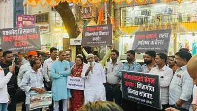 “Fadnavis has decided to turn Maharashtra into a desert and govt is moving in that direction
