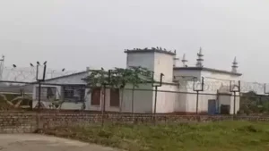 Kolkata airport authorities have indefinitely stopped entry to the Bankra mosque