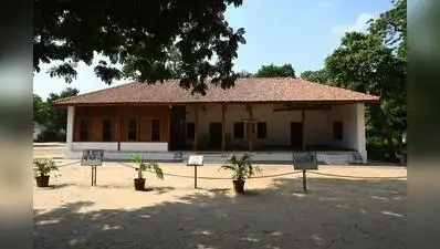 Special literature will be prepared for the freedom circuits for tourists and citizens