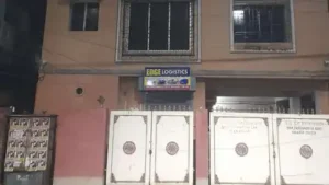 Fraudsters flee with Rs 2 crore in heart of south Kolkata after fake cop raid