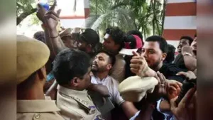 Cops said that the accused spent less than 25 minutes inside the gated community to carry out