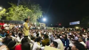 MPSC aspirant Vivekanand Patil at the SM Joshi Bridge protest site