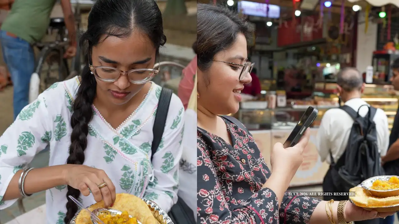 As Delhi gears up for Durga Puja, pre-pujo walks are taking participants beyond pandal-hopping