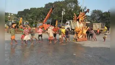 Hooghly high tide helps ghat clean-up before Fri immersions