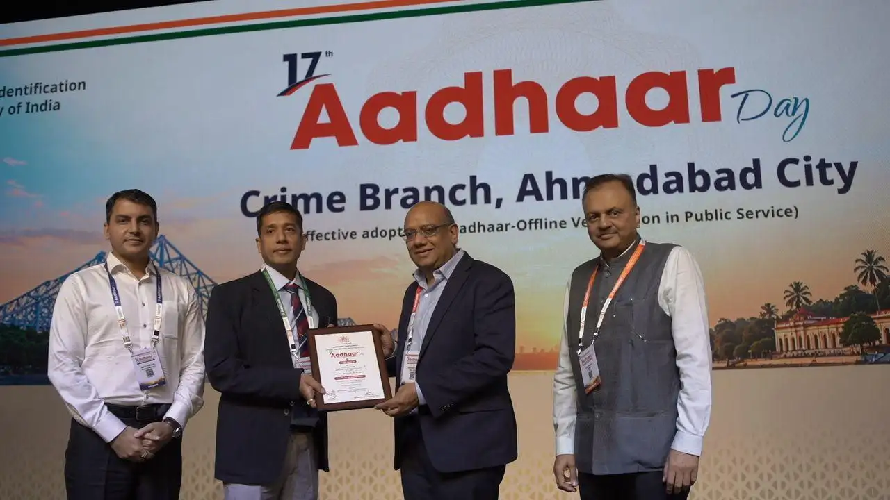 The city crime branch received a Special Commendation Award from the Unique Identification