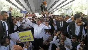 Gujarat govt puts Rent Bill on hold after lawyers' protests