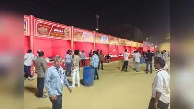 41 garba food stalls flout licence norms, receives off lightly