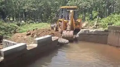 Officials demolished 33 private waterfalls near Courtallam: The wider industry impact