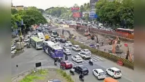 Unceasing infra projects pinch vital Nagar Road, prolong its traffic crisis