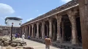 Though the character of the monument has always been that of the Jain-Hindu, ASI has been