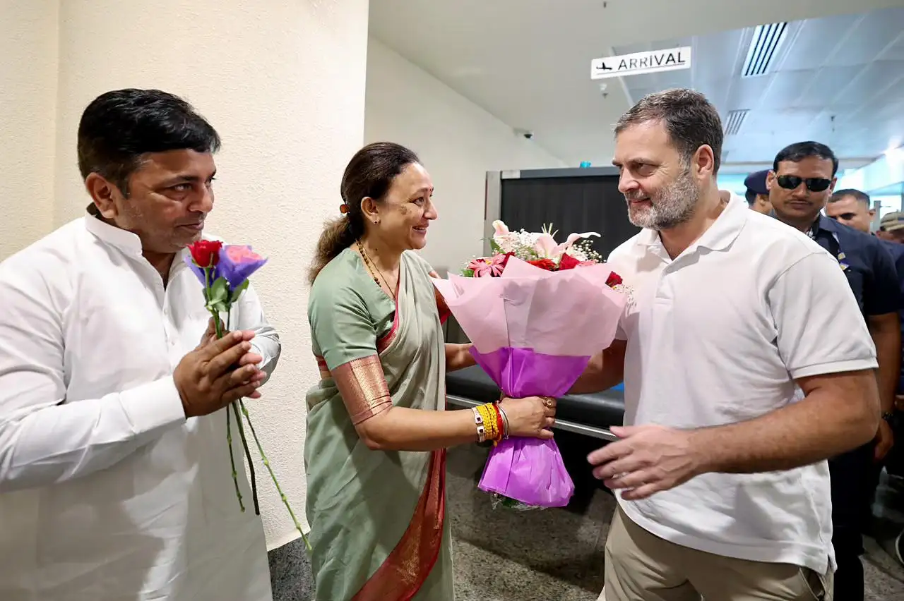 Five injured as vehicles behind Rahul's convoy collide on eway