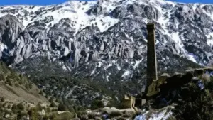 By 1876, a flash flood had destroyed most of Panamint City, which had reached a population
