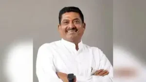 major Battle Today Between BJP Titans & Cong's Lone Ranger In Grad Polls