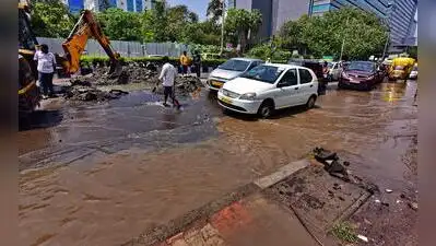 Pipeline breaches trigger massive wastage; citizens slam PMC over leaks as stricter supply cuts loom