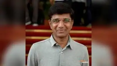 During the previous assembly polls, Chavan was with Sharad Pawar faction of NCP