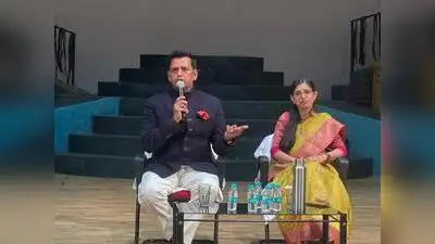 Lucknow: Actor and Gorakhpur MP Ravi Kishan on Wednesday urged students of Bhartendu Natya