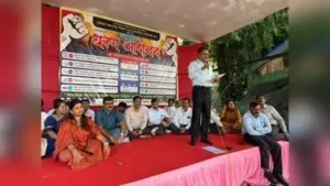 Protesting education department officials at Azad Maidan in Mumbai