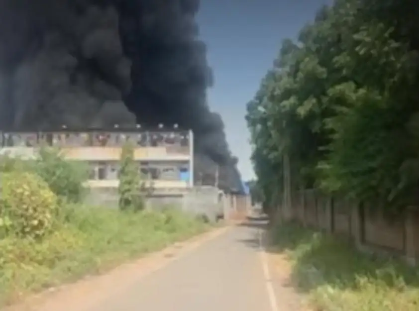 Massive fire broke out at Singhal Industries in Santej, Gujarat Firefighting operations were