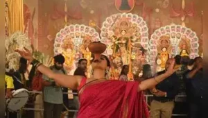 Lucknow: Devotion, music and festive cheer marked Navami celebrations at Durga Puja pandals