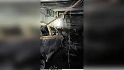At least 14 vehicles damaged in fire in Chinchwad
