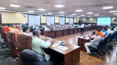 CM Yogi guides officials to make fool proof crowd management for IAF's air show, PM visit