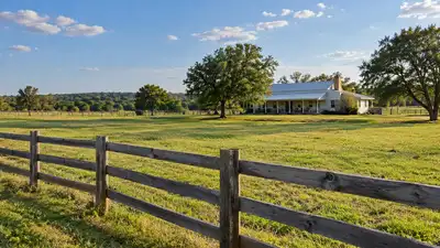 Texas couple lose possession of 70 acres after man's mother excluded him from her will; appeals