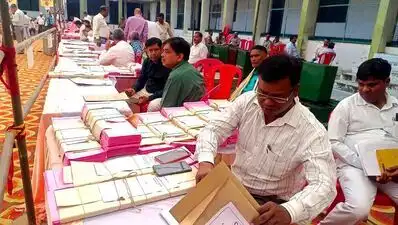 Around 1.18 lakh voters will decide the fate of 13 candidates contesting for Allahabad-Jhansi
