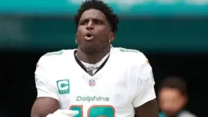Tyreek Hill hints at next NFL destination with one cryptic ‘cold weather’ message
